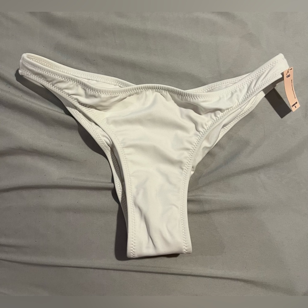 Victoria’s Secret Itsy Brazilian Swim Bottom